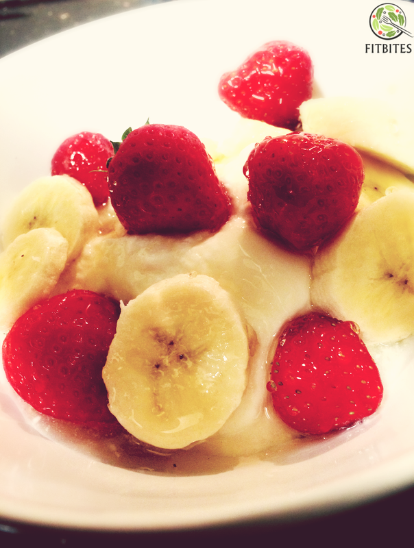 Greek Yogurt strawberries banana